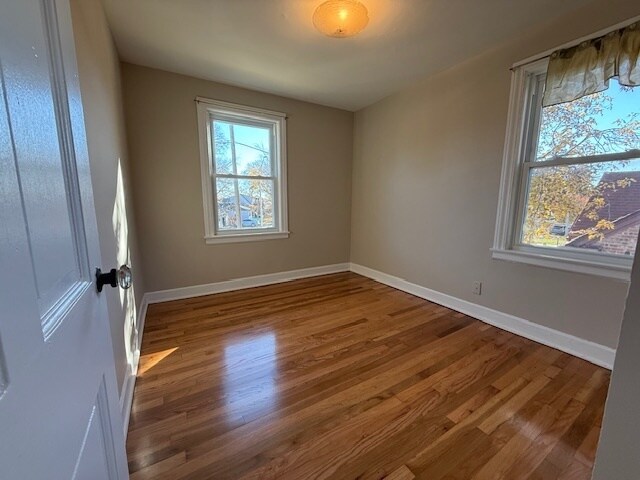 Building Photo - 5424 Franklin Ave