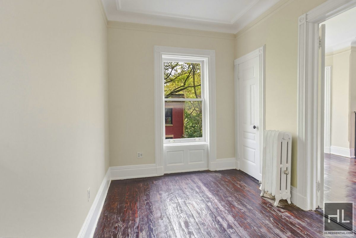 Building Photo - Willow Street