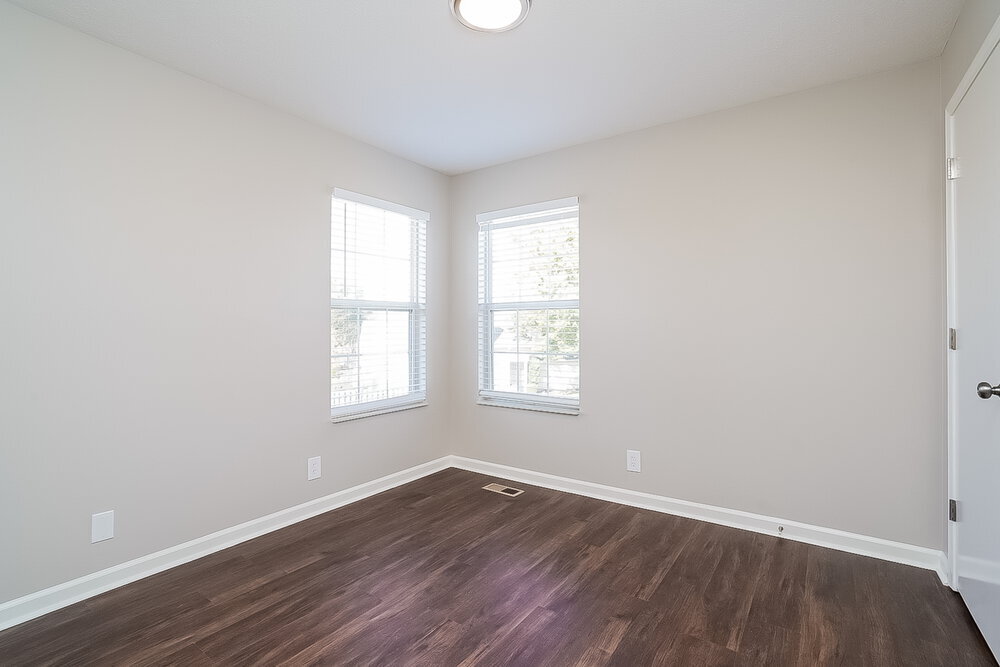 Building Photo - 901 Bexhill Ct S