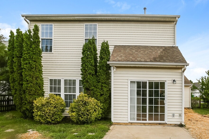 Building Photo - 11928 Creek Turn Dr