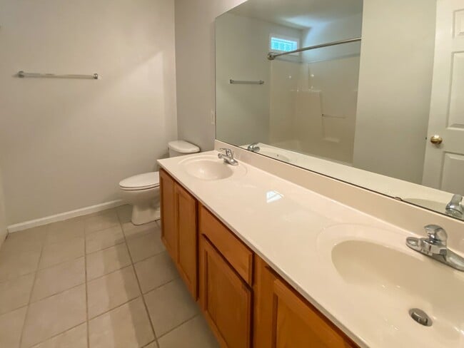 Building Photo - 61 Old Wilder Ln