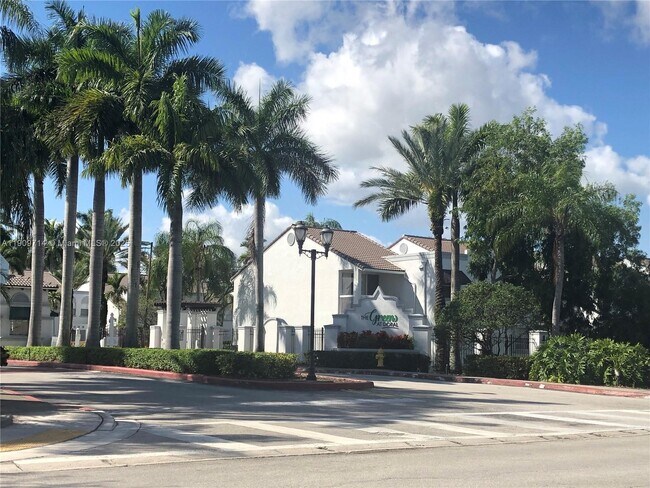 Building Photo - 4637 NW 97th Ct