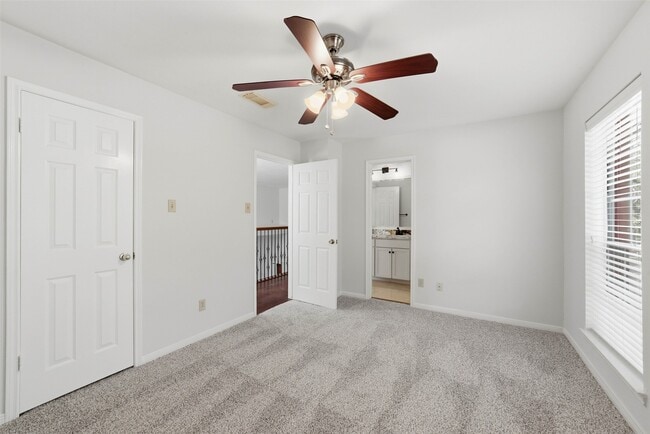 Building Photo - 4003 Bountiful Crest Ln