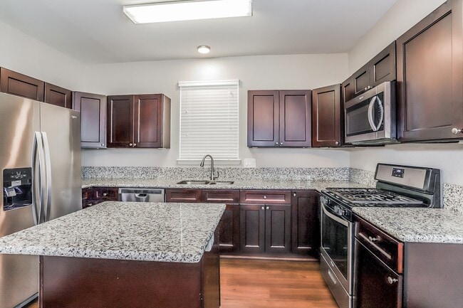 Building Photo - 21819 Octavia Way