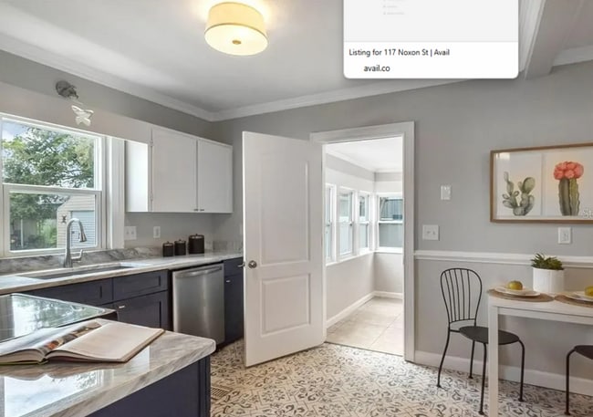 Building Photo - 117 Noxon St