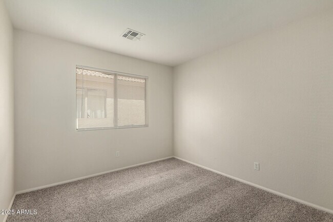 Building Photo - 40249 N Cassara Dr