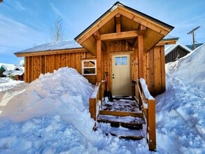 Building Photo - Accessory dwelling on the creek!