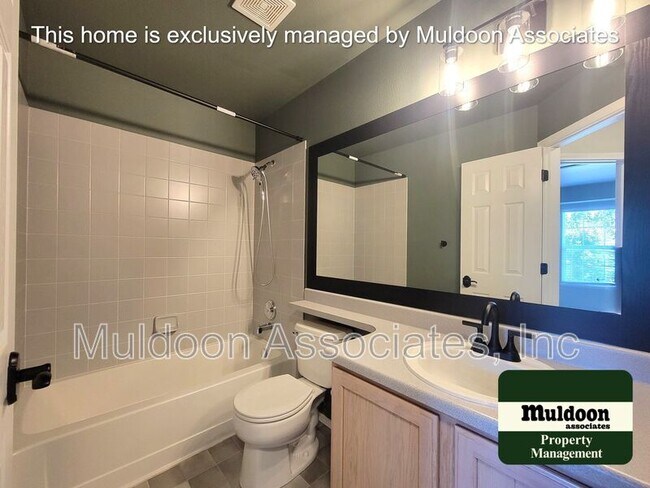 Building Photo - 6677 Wild Indigo Dr