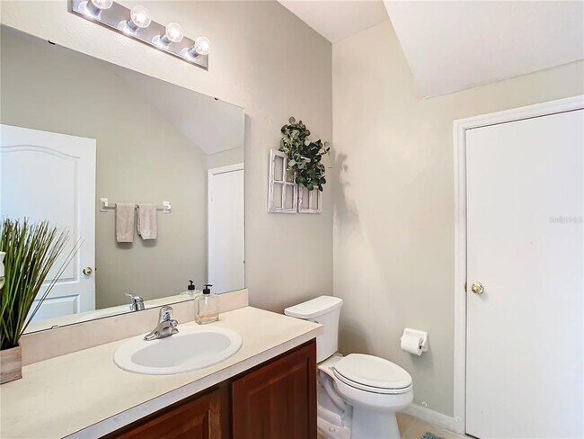 Building Photo - 2821 San Jacinto Cir