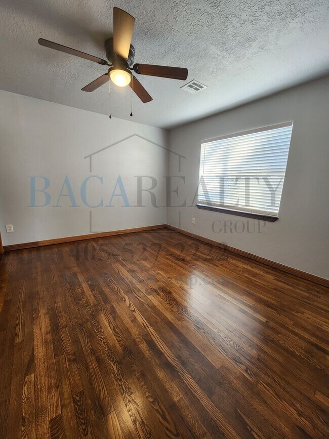 Building Photo - 3Br 2Ba house in Purcell!!