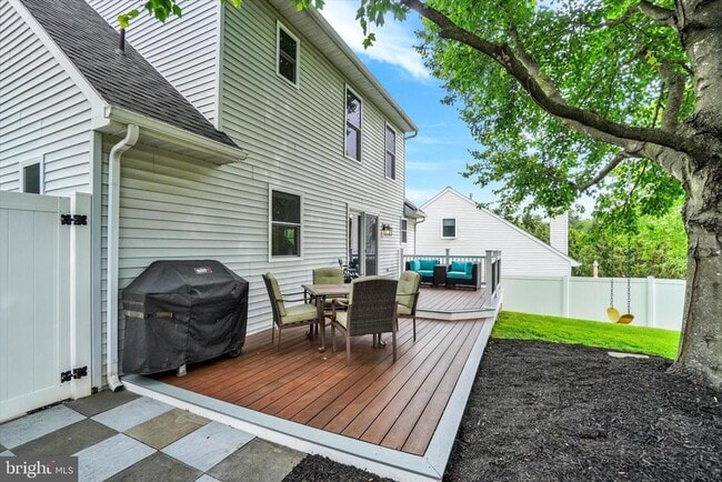 Building Photo - 780 Blossom Hill Ln