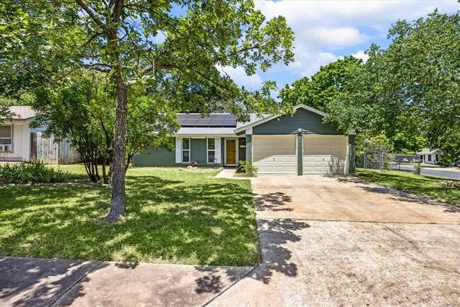 Building Photo - 5700 Garden Oaks Dr