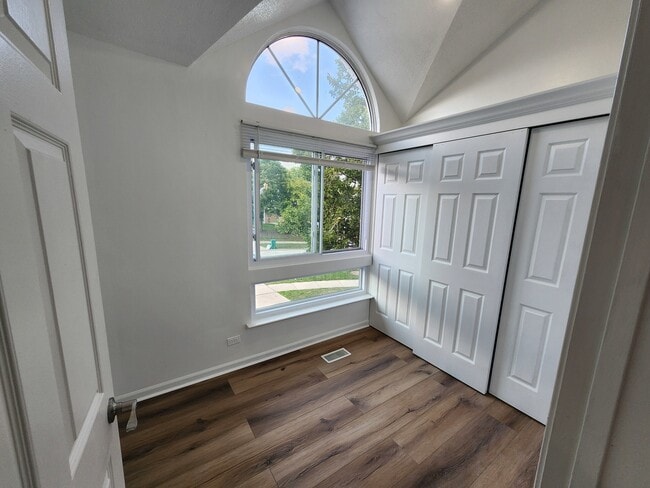 Building Photo - 1077 Courtland Dr