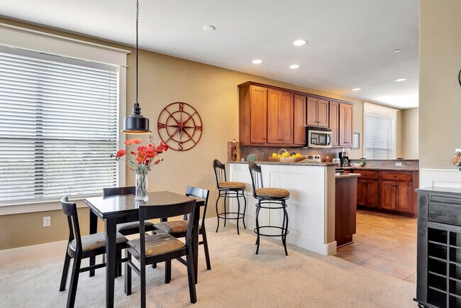 Building Photo - 17608 Border St