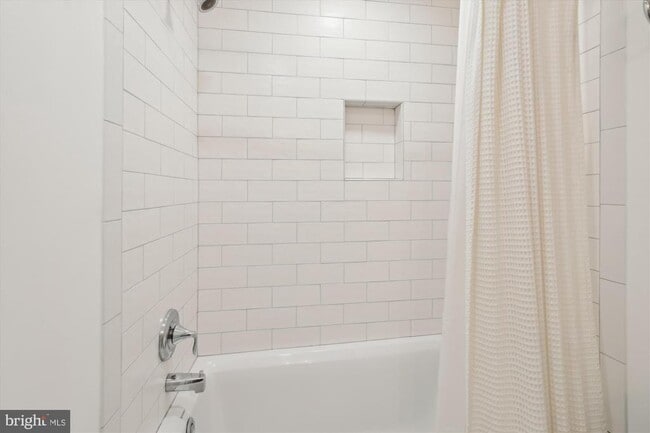 Building Photo - 1626 Waters Edge Ln