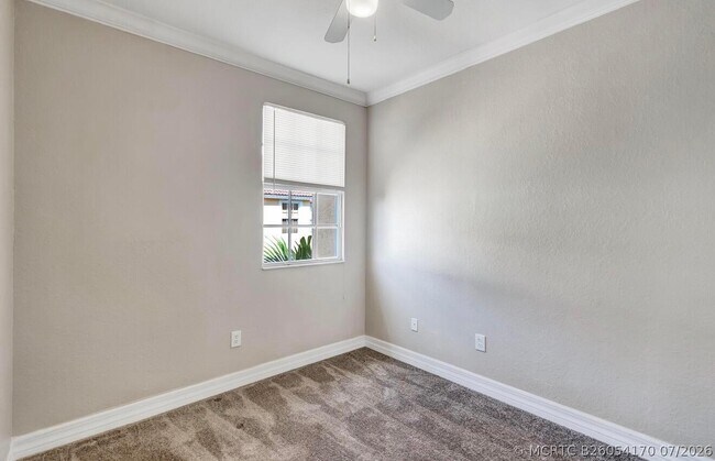 Building Photo - 133 Harbors Way