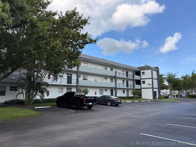 Building Photo - 8310 Sands Point Blvd