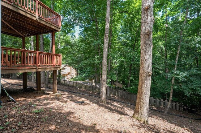 Building Photo - 620 Brook Landing Ct