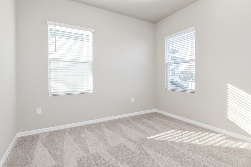 Building Photo - 2296 Mystic Maze Ln
