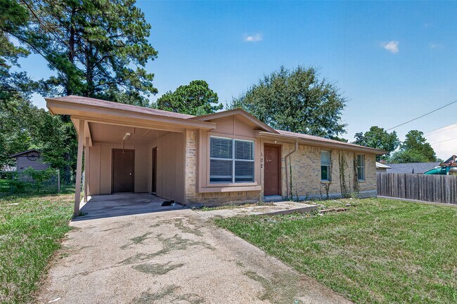 Building Photo - 102 Libby Cir