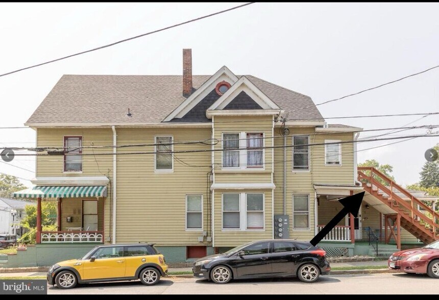 Building Photo - 301 S Braddock St