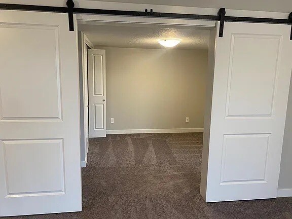 Building Photo - 5440 154th Ct