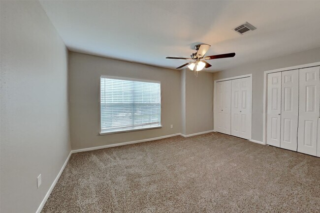Building Photo - 4919 Cotter Lake Dr