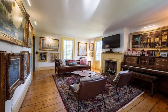 Building Photo - 1357 Canal Rd