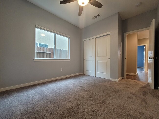 Building Photo - 1353 Molly Ave