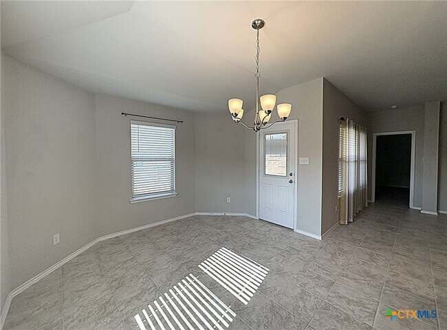 Building Photo - 2418 Corradino St