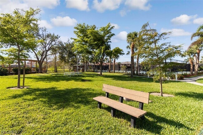 Building Photo - 9205 Belleza Way