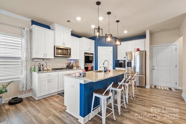 Building Photo - 613 Cedar Knoll Cir