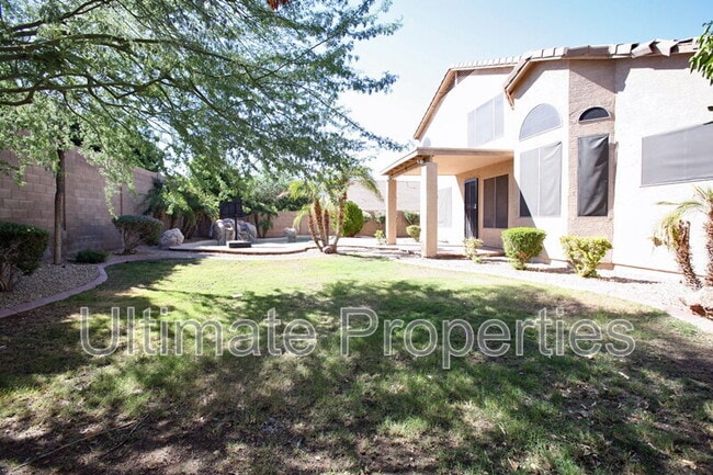 Building Photo - 6345 W Rowel Rd