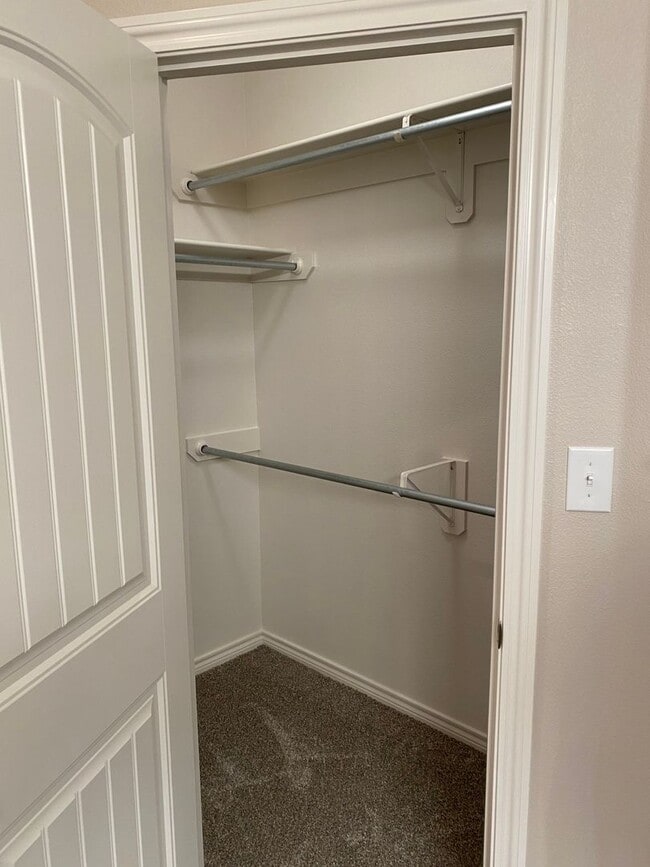 Building Photo - Beautiful Custom Brick Home "The Remington" Open Concept with huge backyard! JULY 1ST!