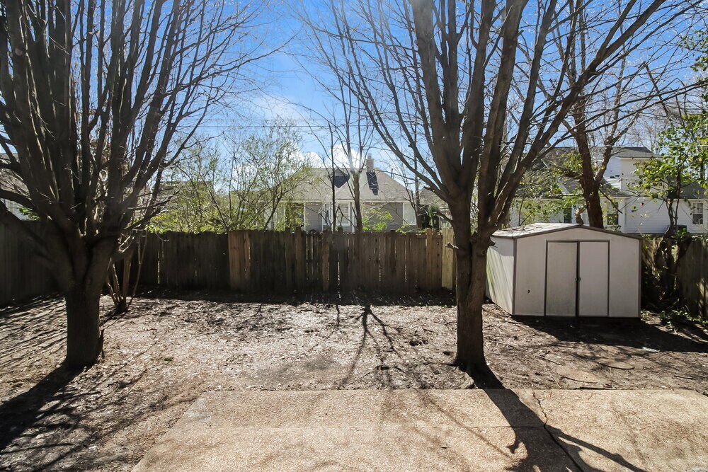 Building Photo - 6991 Presmond Rd