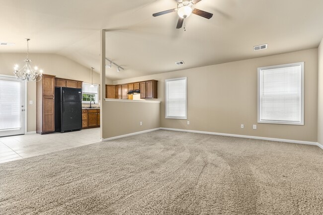 Building Photo - 3220 Sweet Clover Ln