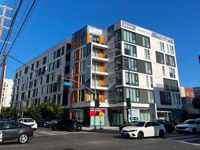 Building Photo - 2880 James M Wood Blvd