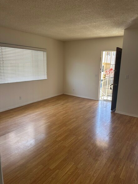 Building Photo - 3744 Dufresne Ct