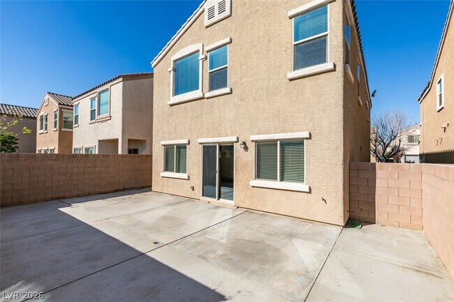 Building Photo - 5674 Cascadia Ct