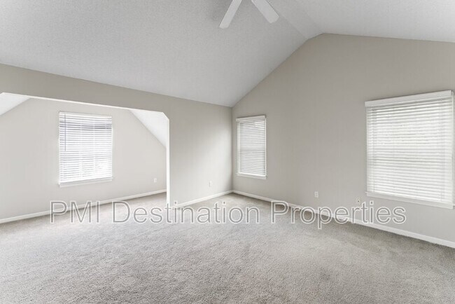 Building Photo - 9225 Boehm Dr