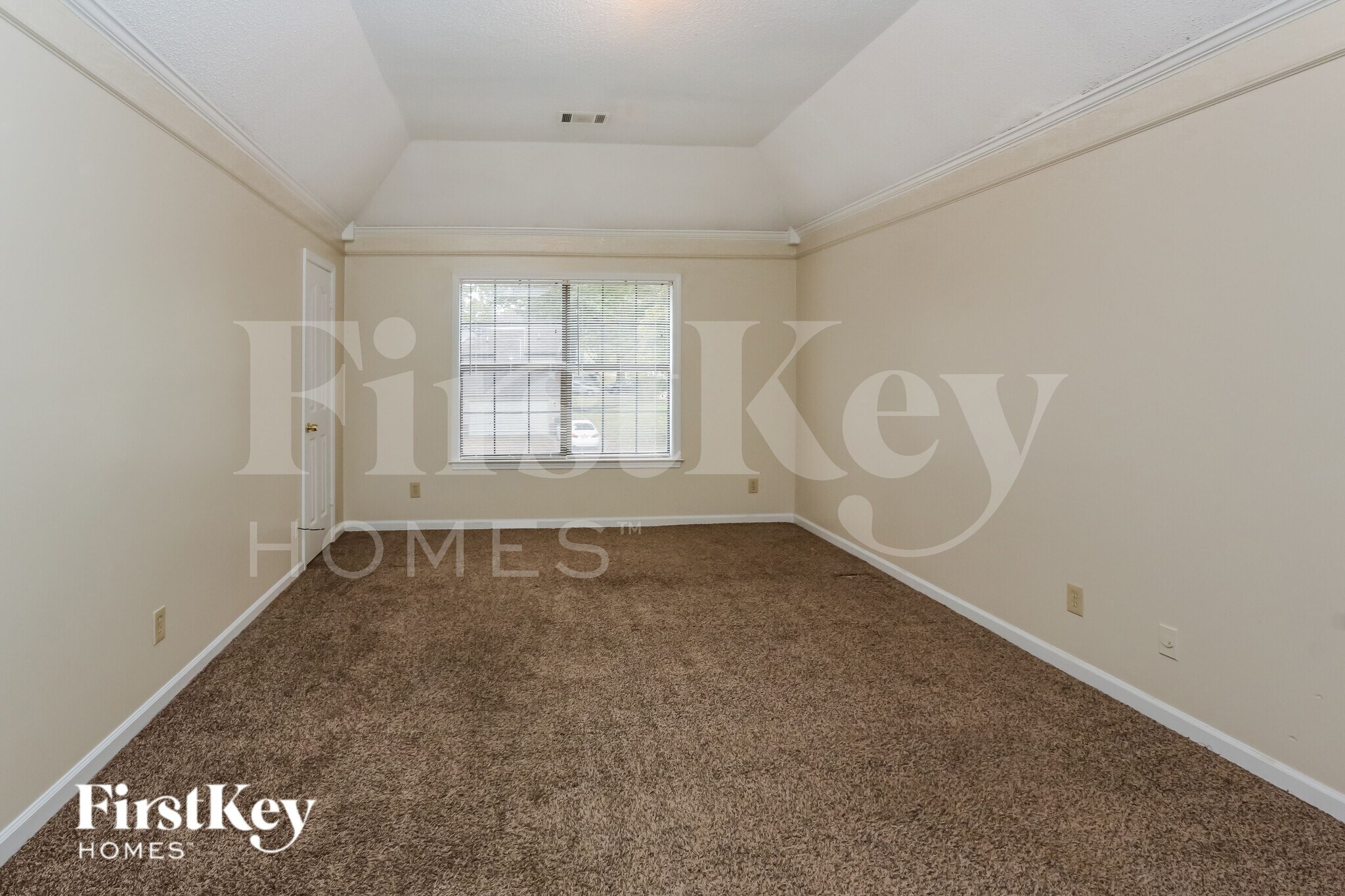 Building Photo - 3697 Beckman Dr