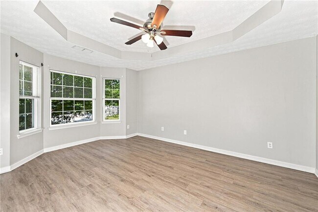 Building Photo - 1311 Birch Ct