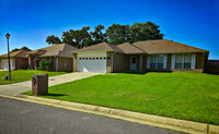 Building Photo - 6425 Sarasota St