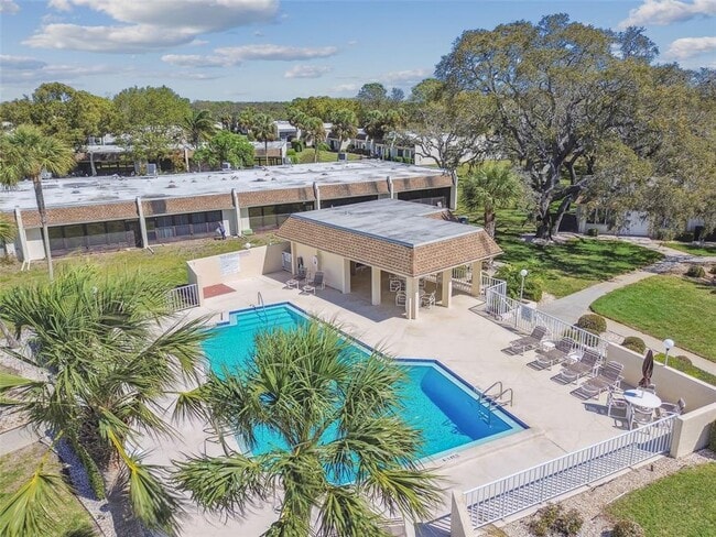 Building Photo - 8130 Braddock Cir