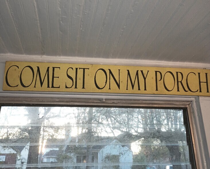 Building Photo - 295 Norwood Ave NE