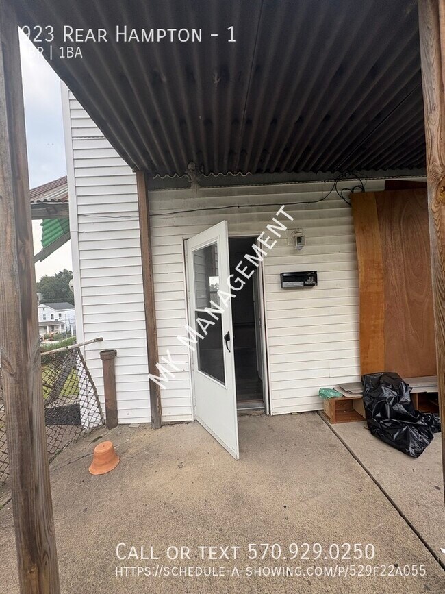 Building Photo - 923 Hampton St