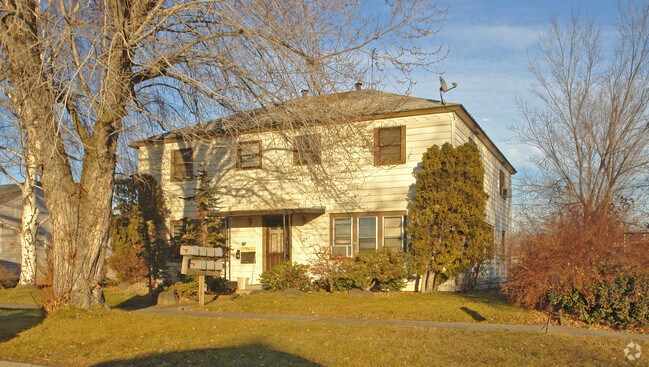 Primary Photo - 207 S 9th Ave