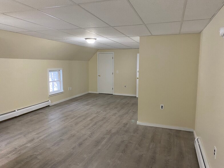 Building Photo - 29 Summer St