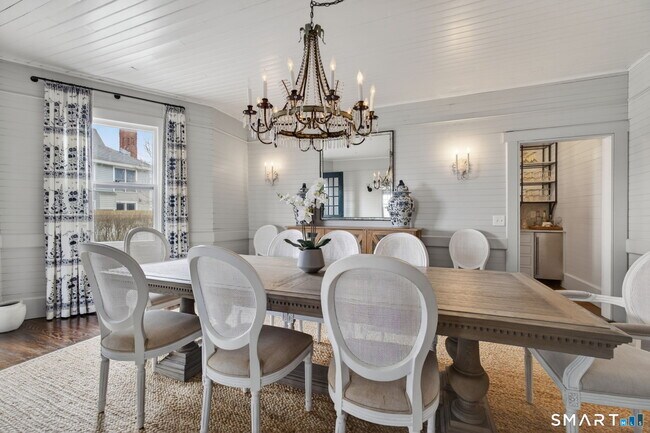 Building Photo - 28 Fenwick Ave