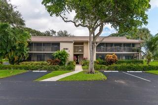Building Photo - 261 Deer Creek Blvd